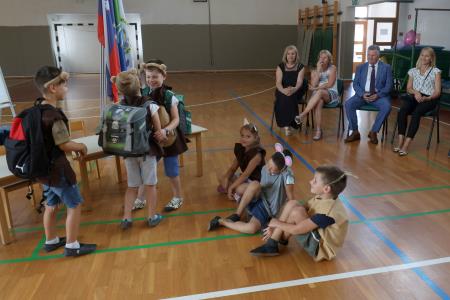 PRVI ŠOLSKI DAN GRAHOVO 13 FOTO LJUBO VUKELIČ